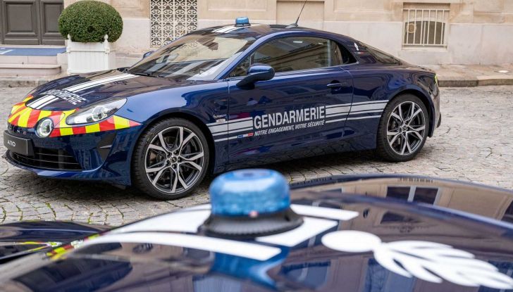 Auto della polizia: le dieci supercar più belle a servizio della Legge - Foto 3 di 10
