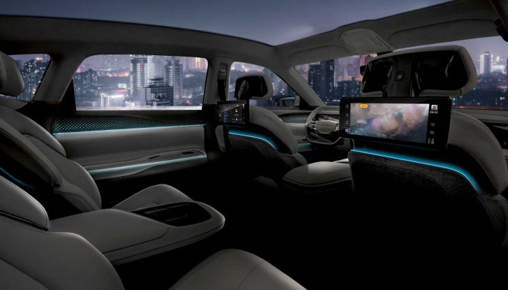 Chrysler Airflow Concept: il prototipo elettrico della ripartenza (in arrivo nel 2025) - Foto 15 di 16