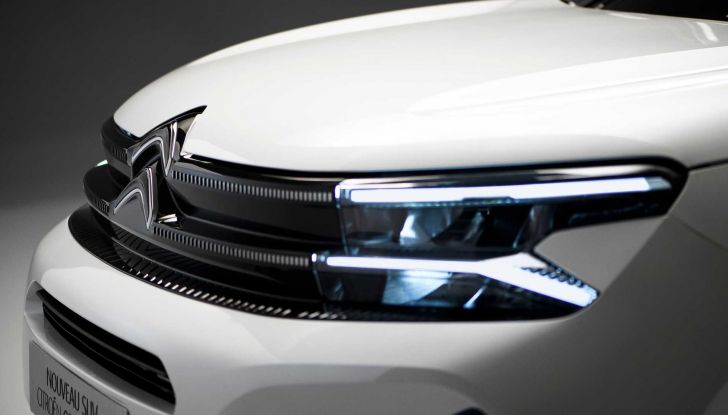 Citroën C5 Aircross 2022: il restyling arriva a giugno da 28.700 Euro - Foto 9 di 11