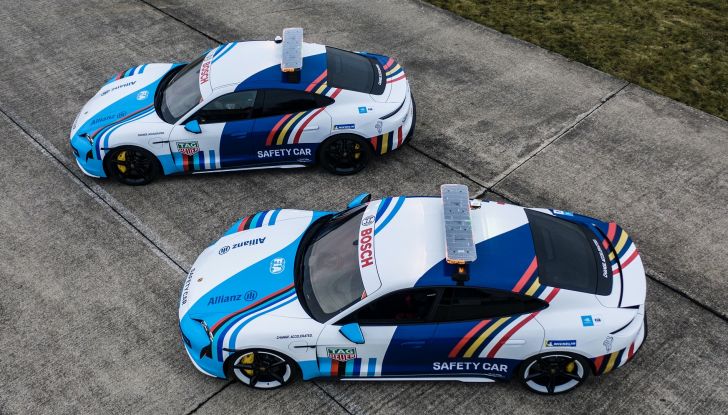 La Formula E accoglie la sua nuova safety car: la Porsche Taycan Turbo S! - Foto 7 di 14