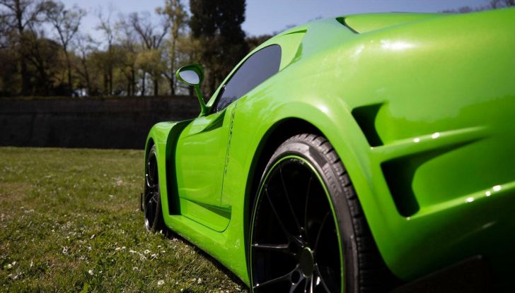 Sly Garage Anomalya: la supercar toscana debutta al Festival di Sanremo - Foto 10 di 13