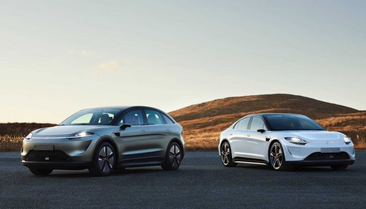 Sony Vision-S 02: la berlina elettrica diventa un SUV a sette posti - Foto 7 di 14