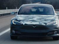 Tesla Model S: con la batteria ONE l’autonomia raggiunge i 1.210 km!