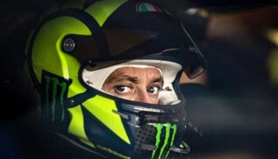 Valentino Rossi positivo al Covid-19, salta la 12 Ore del Golfo