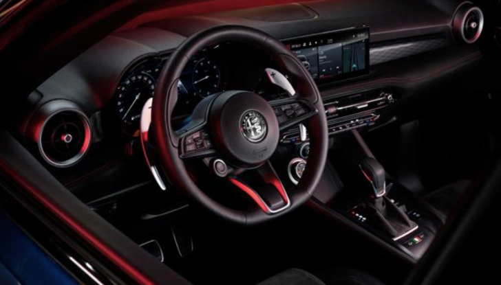 Alfa Romeo Tonale caratteristiche, motori e prezzi - Foto 12 di 17