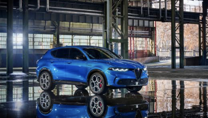 Alfa Romeo Tonale caratteristiche, motori e prezzi - Foto 2 di 17