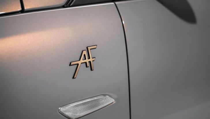 Nuova Lancia Ypsilon Alberta Ferretti, prezzi da 13.950€ - Foto 14 di 19