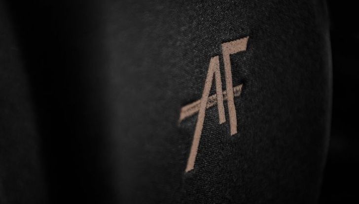 Nuova Lancia Ypsilon Alberta Ferretti, prezzi da 13.950€ - Foto 18 di 19