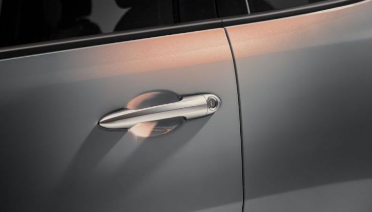 Nuova Lancia Ypsilon Alberta Ferretti, prezzi da 13.950€ - Foto 6 di 19