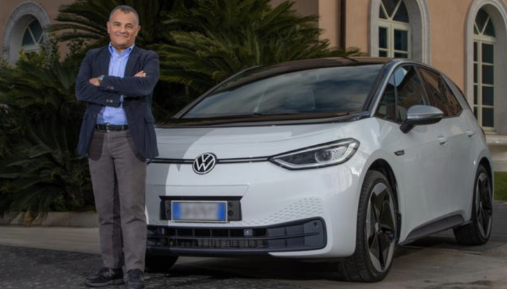 Volkswagen: Francesco Totti nuovo ambasciatore delle auto elettriche - Foto 6 di 8