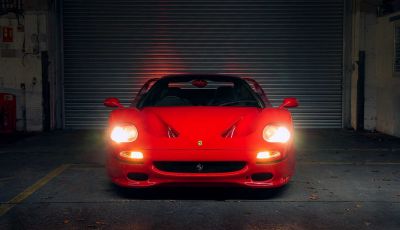RM Sotheby’s mette all’asta una delle otto Ferrari F50 con guida a destra