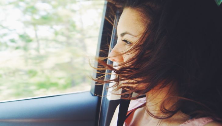 Guidare auto consigli vento forte