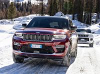 Jeep Grand Cherokee 2022: al via le pre-vendite della 4xe ibrida plug-in