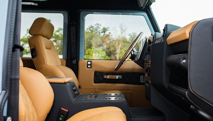 Land Rover Defender restomod elettrico