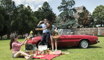 San Valentino 2022: il regalo perfetto è un viaggio su un’auto vintage!