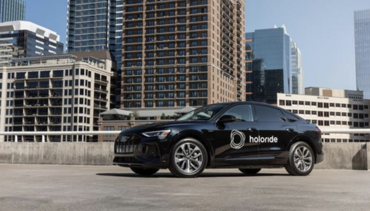 La realtà virtuale sale a bordo di Audi con la tecnologia Holoride - Foto 1 di 10