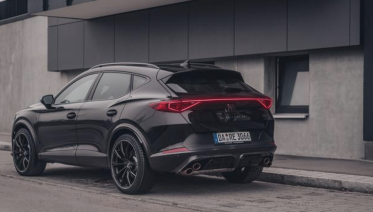 Cupra Formentor VZ5: il SUV coupé estremo firmato ABT - Foto 4 di 12