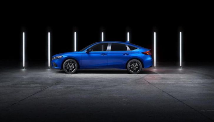 Honda Civic e:HEV: presentata la berlina giapponese full-hybrid - Foto 3 di 11
