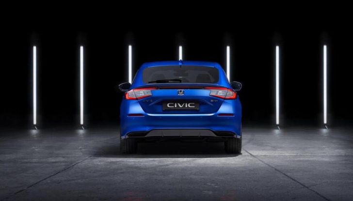 Honda Civic e:HEV: presentata la berlina giapponese full-hybrid - Foto 7 di 11