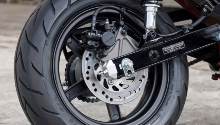 Il nuovo Honda ST125 Dax 2023 è pronto a tornare in Europa - Foto 10 di 16