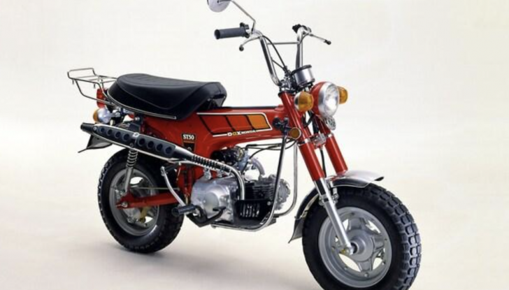 Il nuovo Honda ST125 Dax 2023 è pronto a tornare in Europa - Foto 9 di 16