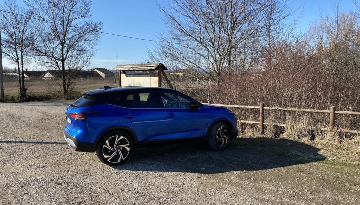 Test Drive Nissan Qashqai 2022: provato su strada il SUV giapponese - Foto 15 di 18