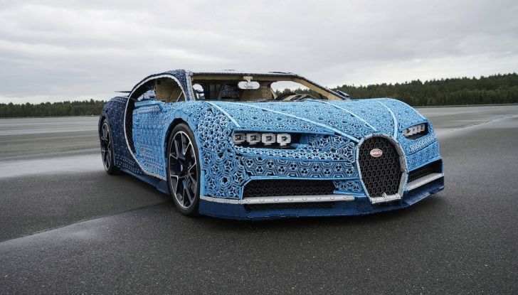 Bugatti Chiron Lego Technic