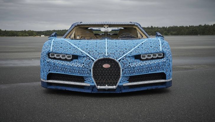 Bugatti Chiron Lego Technic