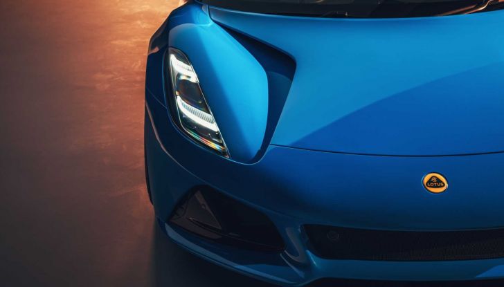 Lotus Emira: ordini aperti per la First Edition con motore AMG da 365 CV - Foto 4 di 11
