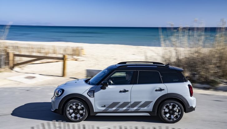 Mini Cooper: la Countryman ALL4 Untamed Edition promette 178 CV di potenza - Foto 7 di 12