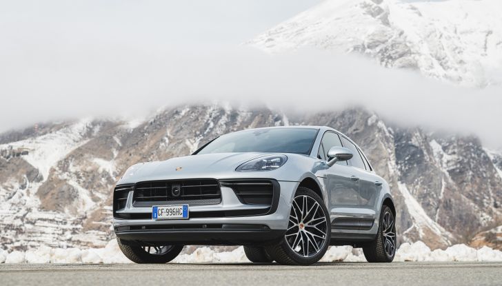 Porsche Macan 2022: la prova su strada della GTS da 440 cavalli in attesa della elettrica - Foto 9 di 25
