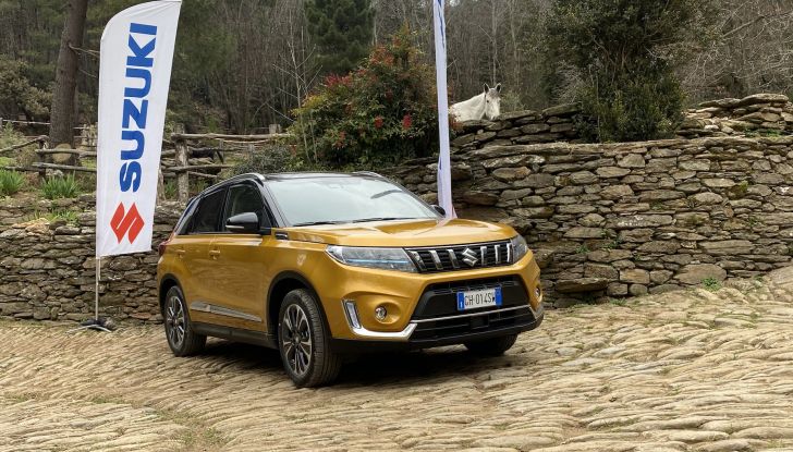 Suzuki Vitara: arriva anche la versione full hybrid - Foto 6 di 29