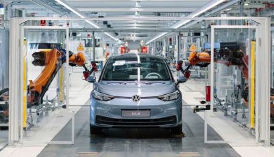 Volkswagen ferma gli ordini: stop per tutti i modelli ibridi plug-in