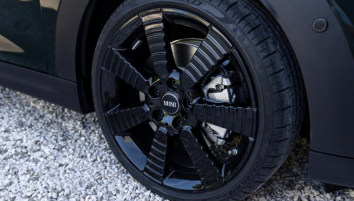 Mini Cooper S Cabrio Resolute Edition da oggi è realtà - Foto 16 di 16