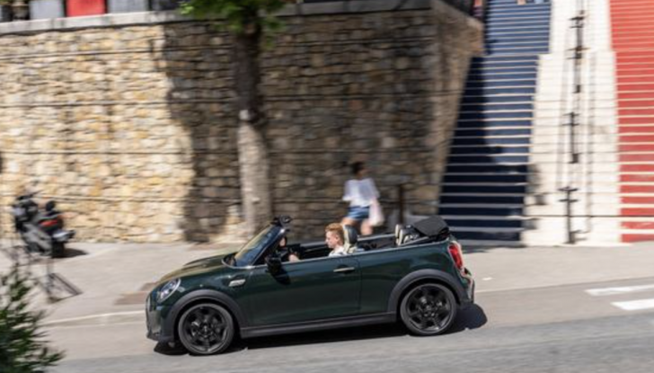 Mini Cooper S Cabrio Resolute Edition da oggi è realtà - Foto 4 di 16