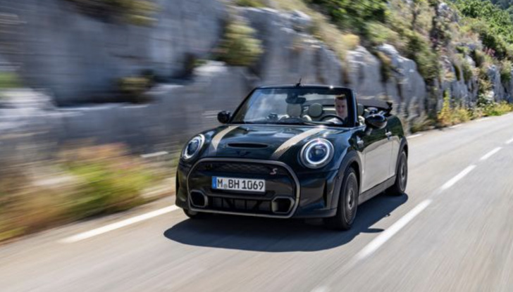 Mini Cooper S Cabrio Resolute Edition da oggi è realtà - Foto 8 di 16