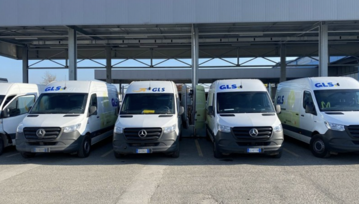 Mercedes eSprinter: leader di mercato nel segmento large van - Foto 5 di 7
