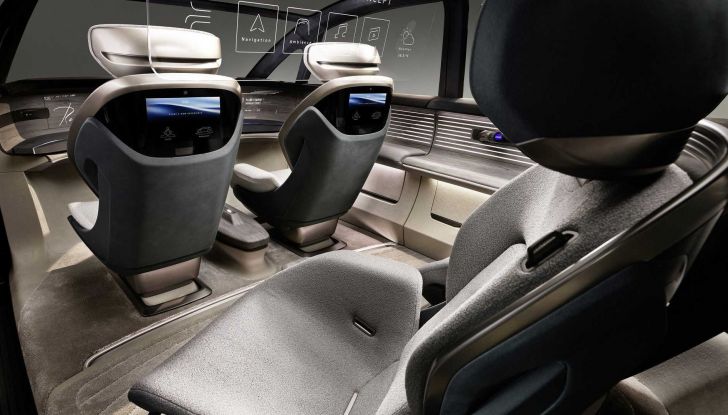 Audi presenta la Urbansphere Concept, la monovolume del futuro - Foto 11 di 13