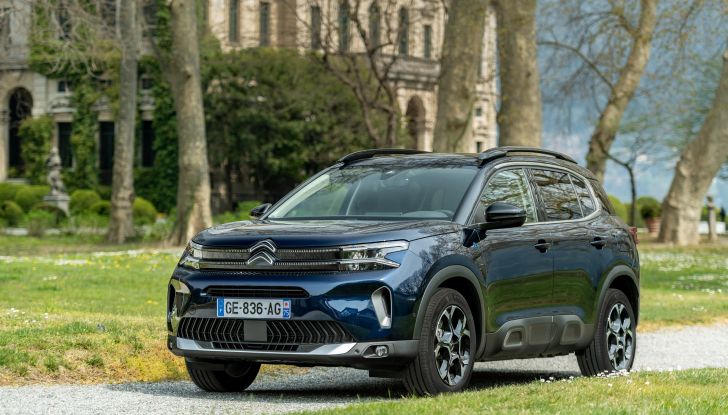Citroen C5 Aircross 2022 restyling, prezzi da 28.700 Euro - Foto 1 di 10