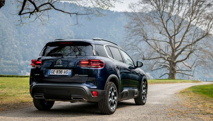 Citroen C5 Aircross 2022 restyling, prezzi da 28.700 Euro - Foto 9 di 10