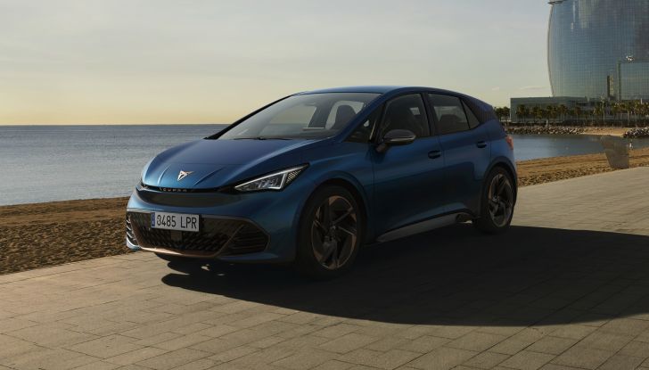 Cupra Born: debutta in Italia la versione e-Boost da 231 cavalli - Foto 5 di 8