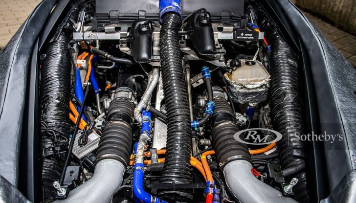 Test car in vendita: comprereste il prototipo della Ferrari LaFerrari? - Foto 10 di 13