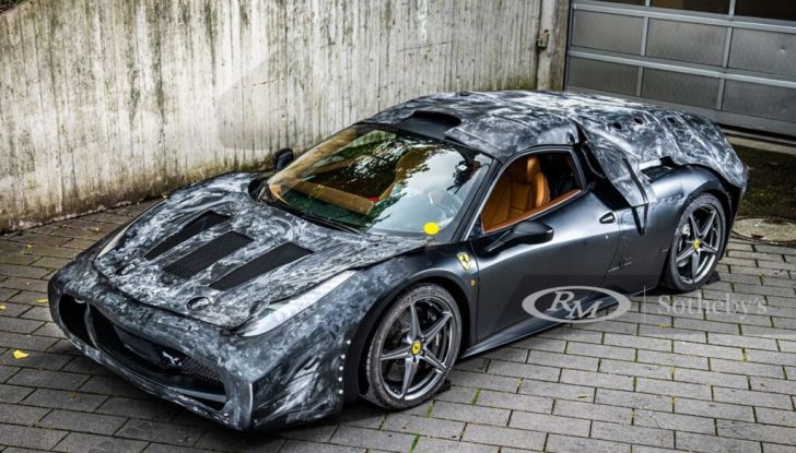 Test car in vendita: comprereste il prototipo della Ferrari LaFerrari? - Foto 3 di 13