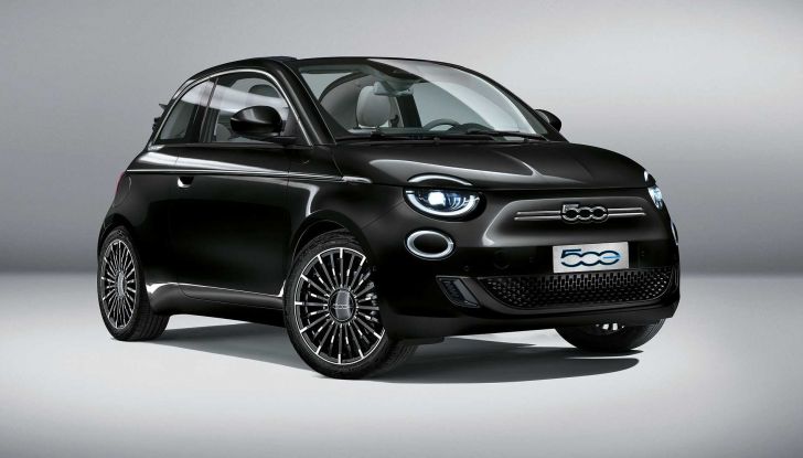 Fiat 500 Elettrica a 199 euro al mese con anticipo e interessi zero - Foto 2 di 5