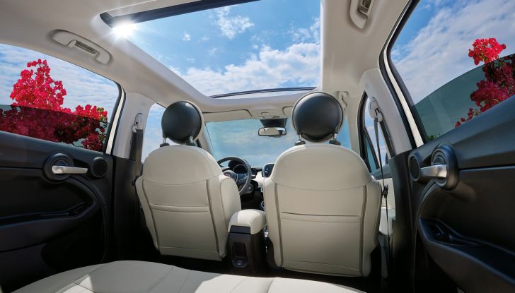 Fiat 500C e 500X Dolcevita: le Special Edition ibride “en plein air” - Foto 10 di 10