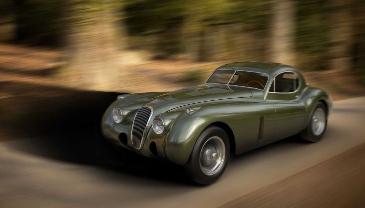 Jaguar XK120: la leggenda britannica ritorna più pimpante che mai! - Foto 1 di 11