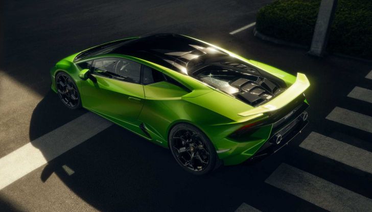 Lamborghini Huracàn Tecnica: il canto del cigno del V10 sprigiona 640 CV - Foto 8 di 23