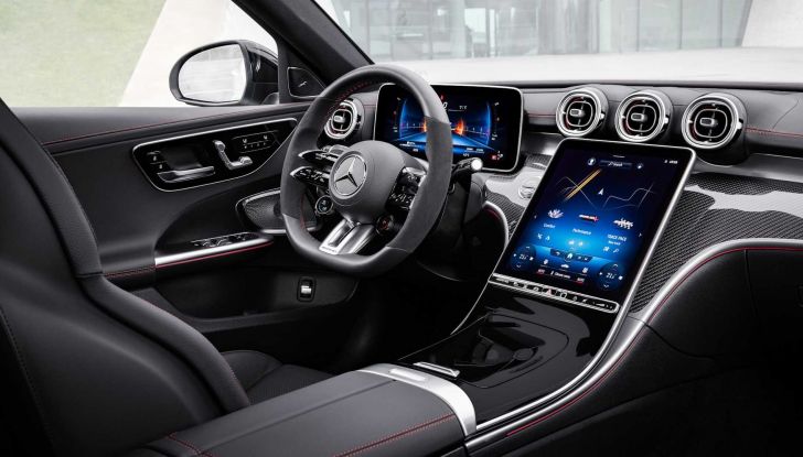 Mercedes-AMG C43: la Classe C sportiva passa al quattro cilindri (ibrido) - Foto 14 di 16