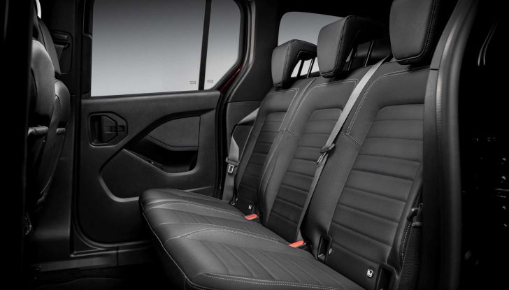 Mercedes Classe T 2022: la multispazio per le famiglie, funzionale… e raffinata - Foto 15 di 15