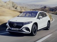 Mercedes EQS SUV: allestimenti e listino prezzi, in Italia da 138.669 Euro